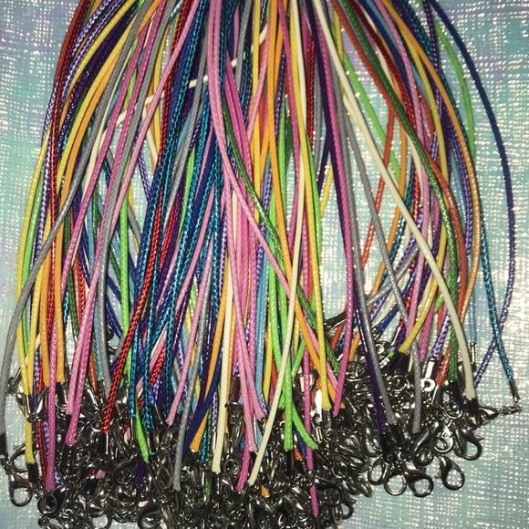 🆓 FREE WITH ANY PENDANT 16” Rainbow Necklace Cord - Picture 1 of 2